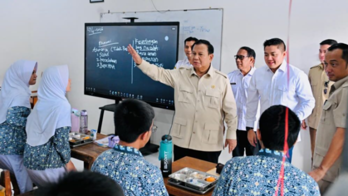 Presiden Prabowo Targetkan Perbaikan 100 Ribu Sekolah, Dorong Kebangkitan Pendidikan Nasional
